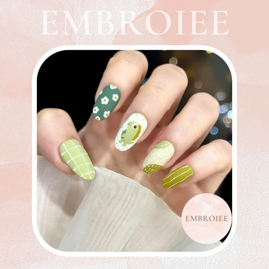 Cute Dinosaur Hand-painted Press On Nails