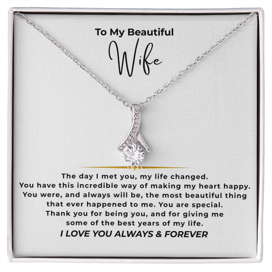 To My Beautiful Wife Interlocking Hearts Necklace