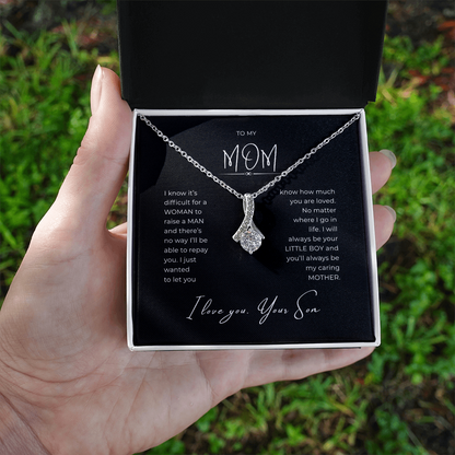 To My Mom Interlocking Hearts Necklace